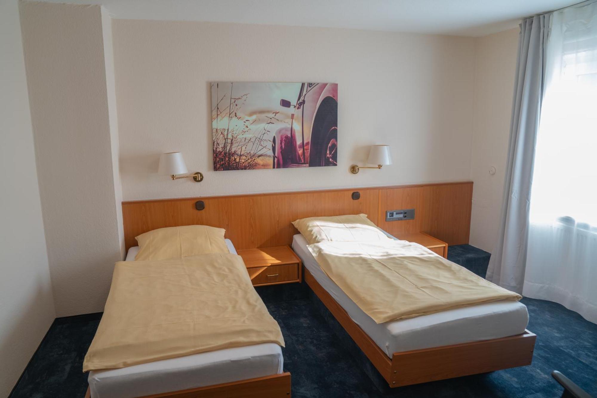 Hotel Zum Grafen Hallermunt Springe Exterior foto