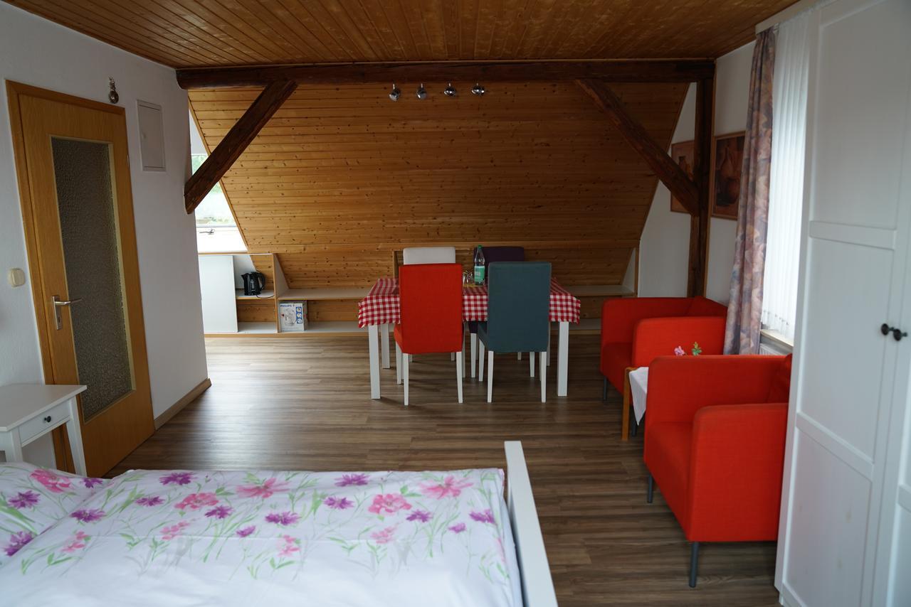Hotel Zum Grafen Hallermunt Springe Exterior foto